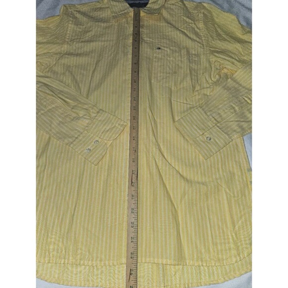 2 VTG Tommy Hilfiger Shirts Mens Small Multicolor Plaid Button Down Long Sleeve - Picture 8 of 9